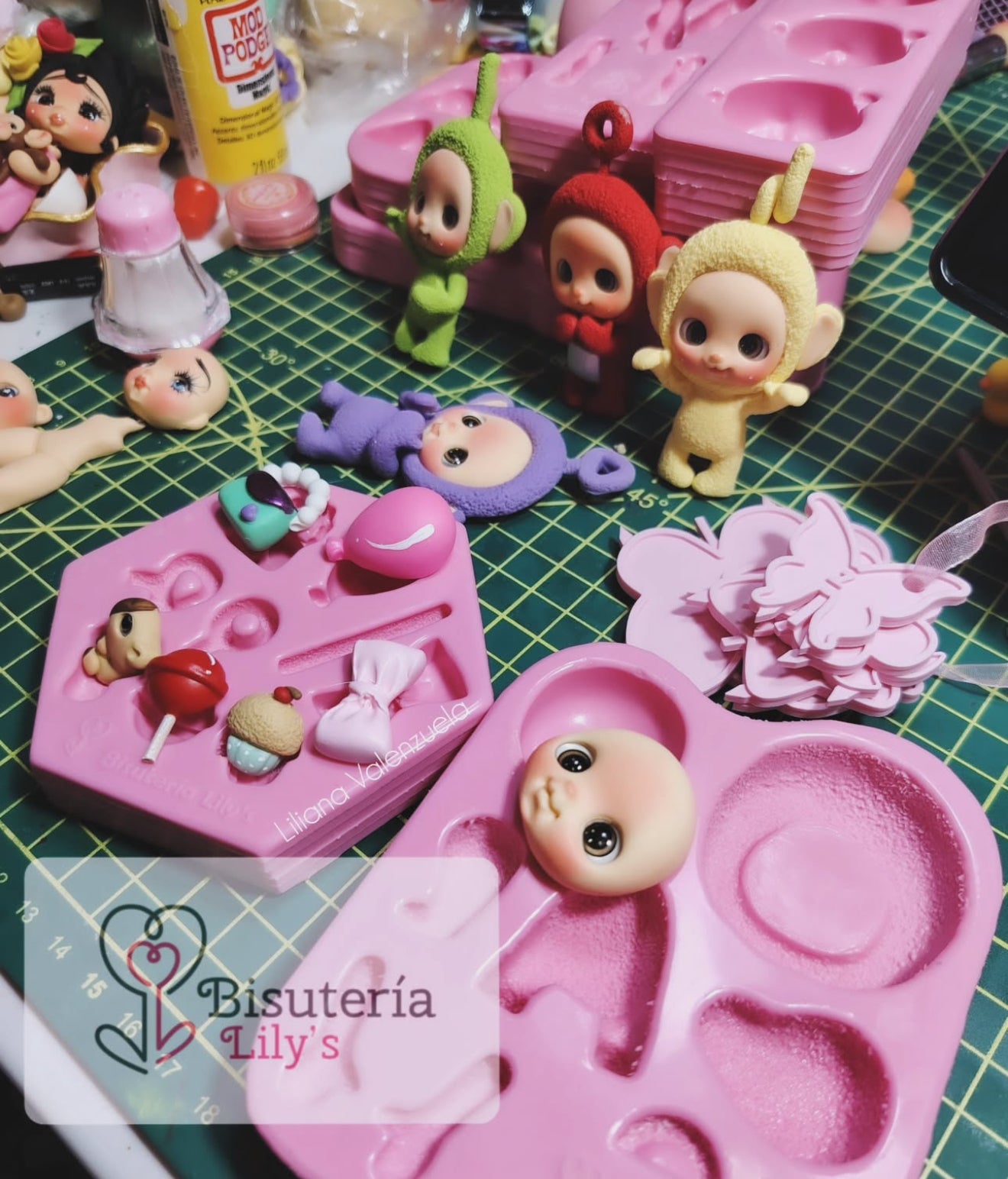 Molde Teletubies y Complementitos de Bisuteria Lily's (2 Moldes)