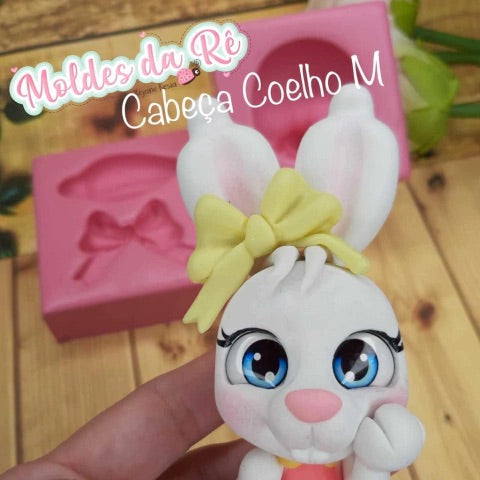 Cabeça e orelha de coelha p